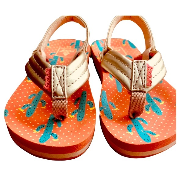 Reef Sandals - Picture 4 of 5